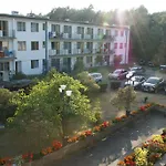 Ow Carbo - W Sasiedztwie Lasu I Jeziora * Dąbki