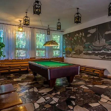 Ow Carbo Dabki - W Sasiedztwie Lasu I Jeziora Resort *