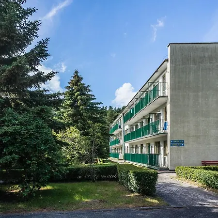 Üdülőközpont Ow Carbo - W Sasiedztwie Lasu I Jeziora